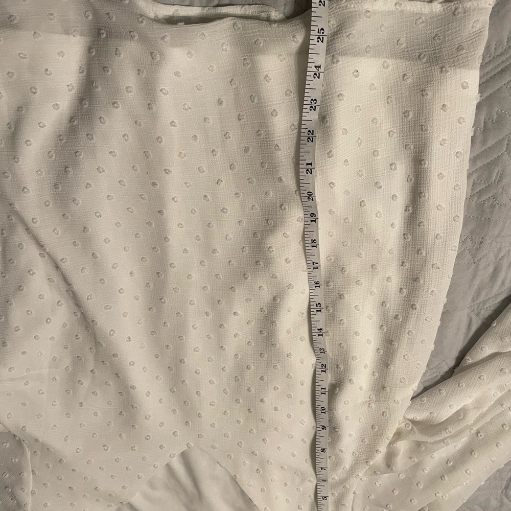 Bundle  of 3 Vince Camuto Blue, Red, and White V-Neck Blouses - Picture 13 of 15